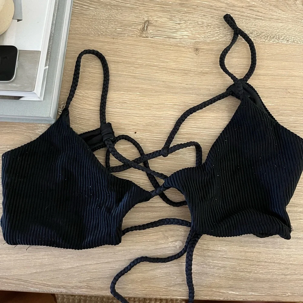 Frankie’s bikini
